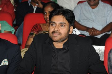 Attarintiki Daredi Thank You Meeting